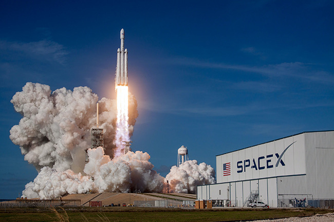 An image of a SpaceX rocket taking off, one of Elon's most impressive resume accomplishments.