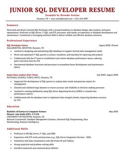 A junior SQL developer resume example.