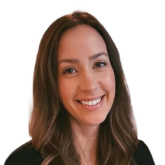 Headshot of Kelly Schmidt, Senior Sales Recruiter at Rainmakers