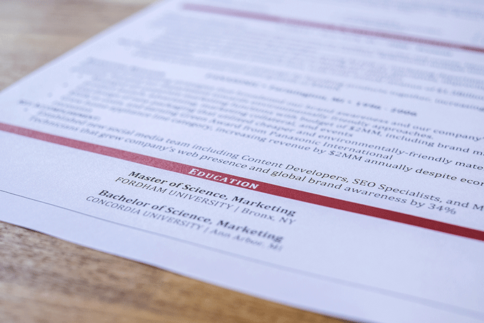 What type of paper should you use for your resume?