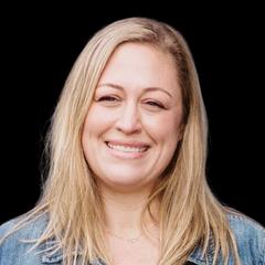 Headshot of Bonnie Dilber