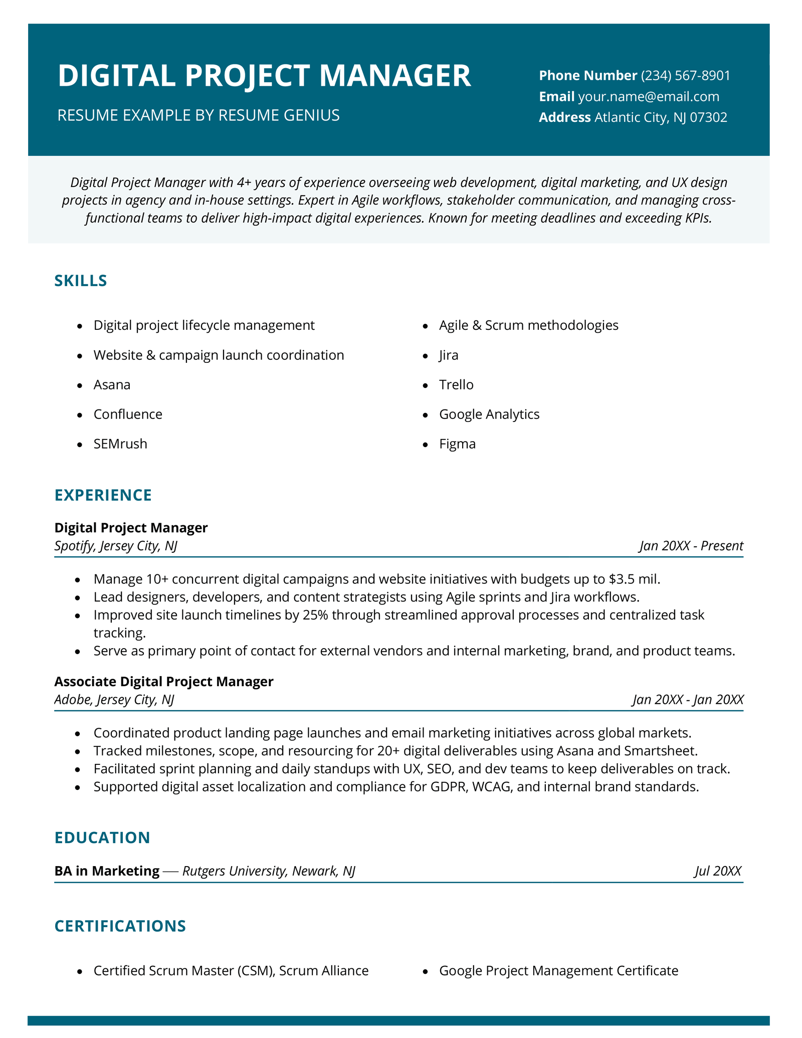 A digital project manager resume example.
