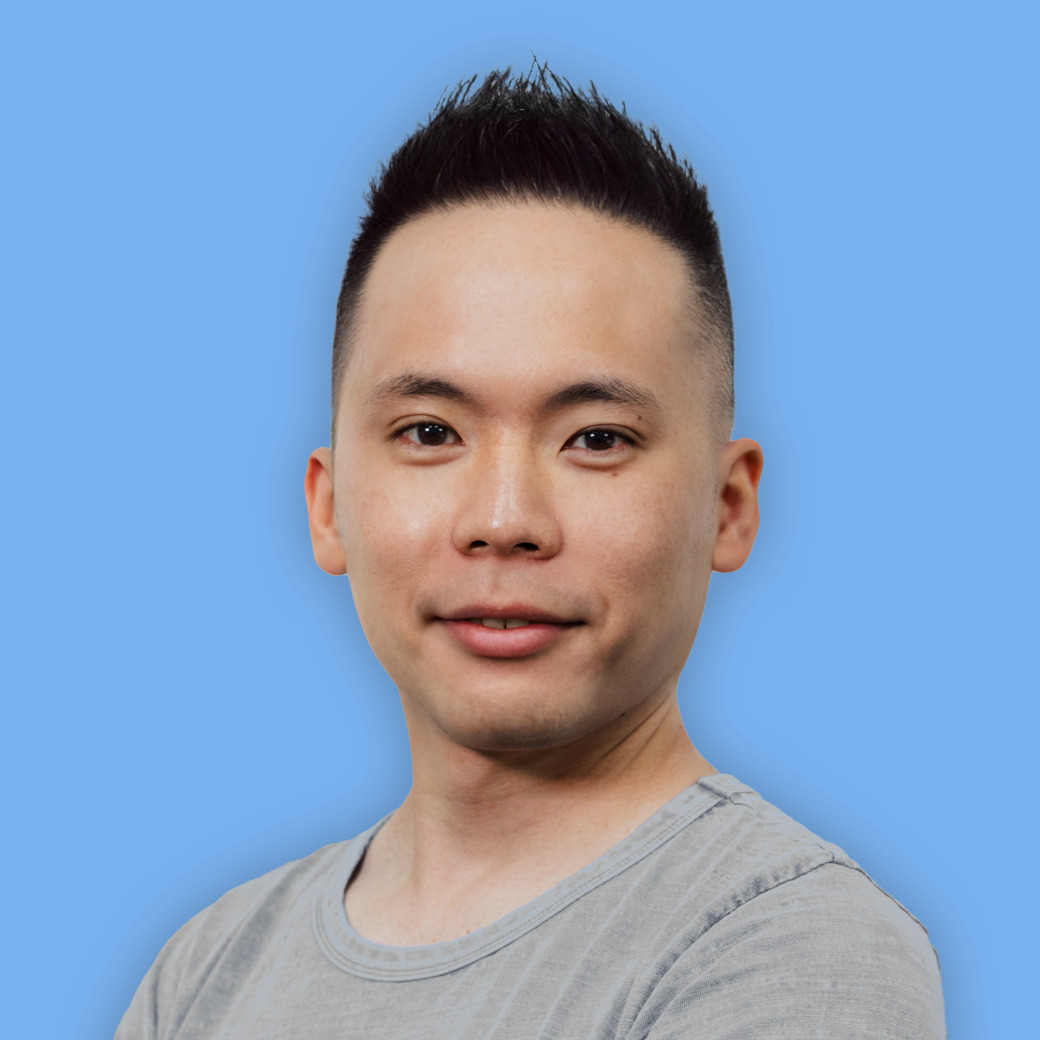 Headshot of Ed Huang, co-founder and executive director at Resume Genius