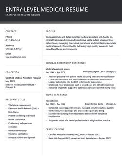 An entry-level medical resume example.