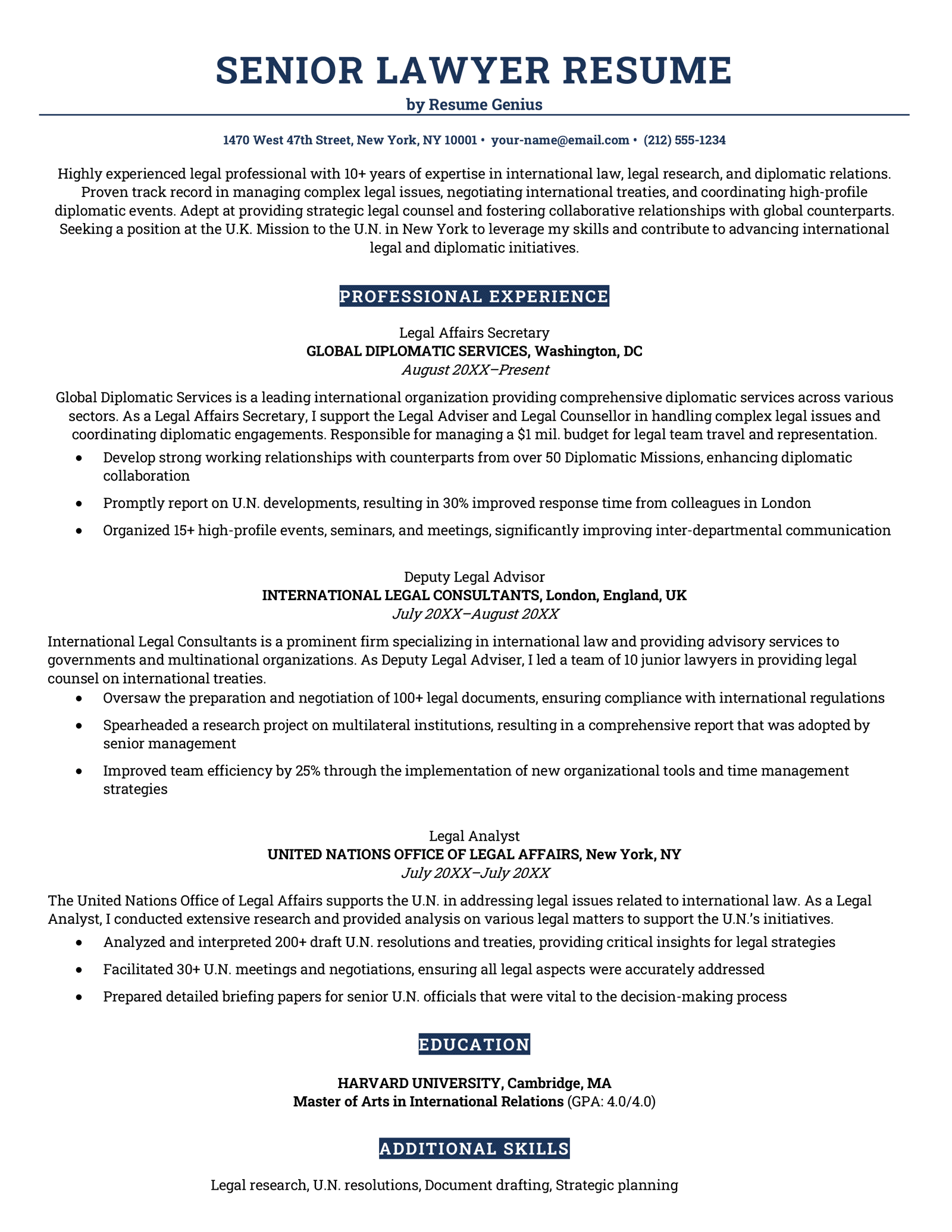 A senior lawyer resume example.