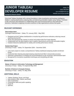 A junior Tableau developer resume example.