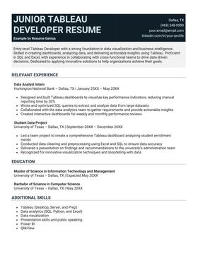 A junior Tableau developer resume example.