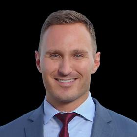 Headshot of Matt Erhard