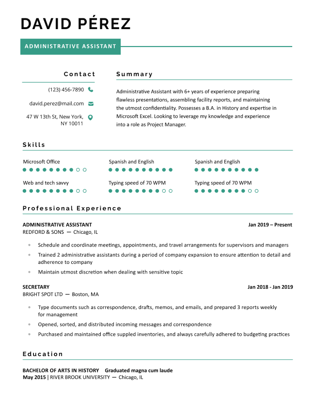 The Minimalist CV template in green, featuring a simple design and a detailed skills section using skill bars.