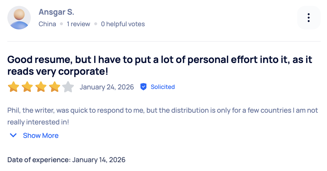 A four-star review of TopResume. It says, "Phil, the writer, was quick to respond to me, but the distribution is only for a few countries I am not really interested in!"
